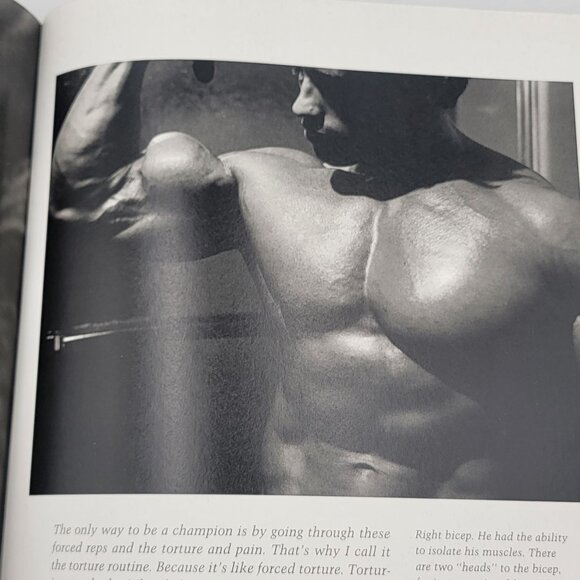 Arnold Schwarzenegger A Portrait By George Butler paperback cover vintage 1990 - Picture 6 of 13